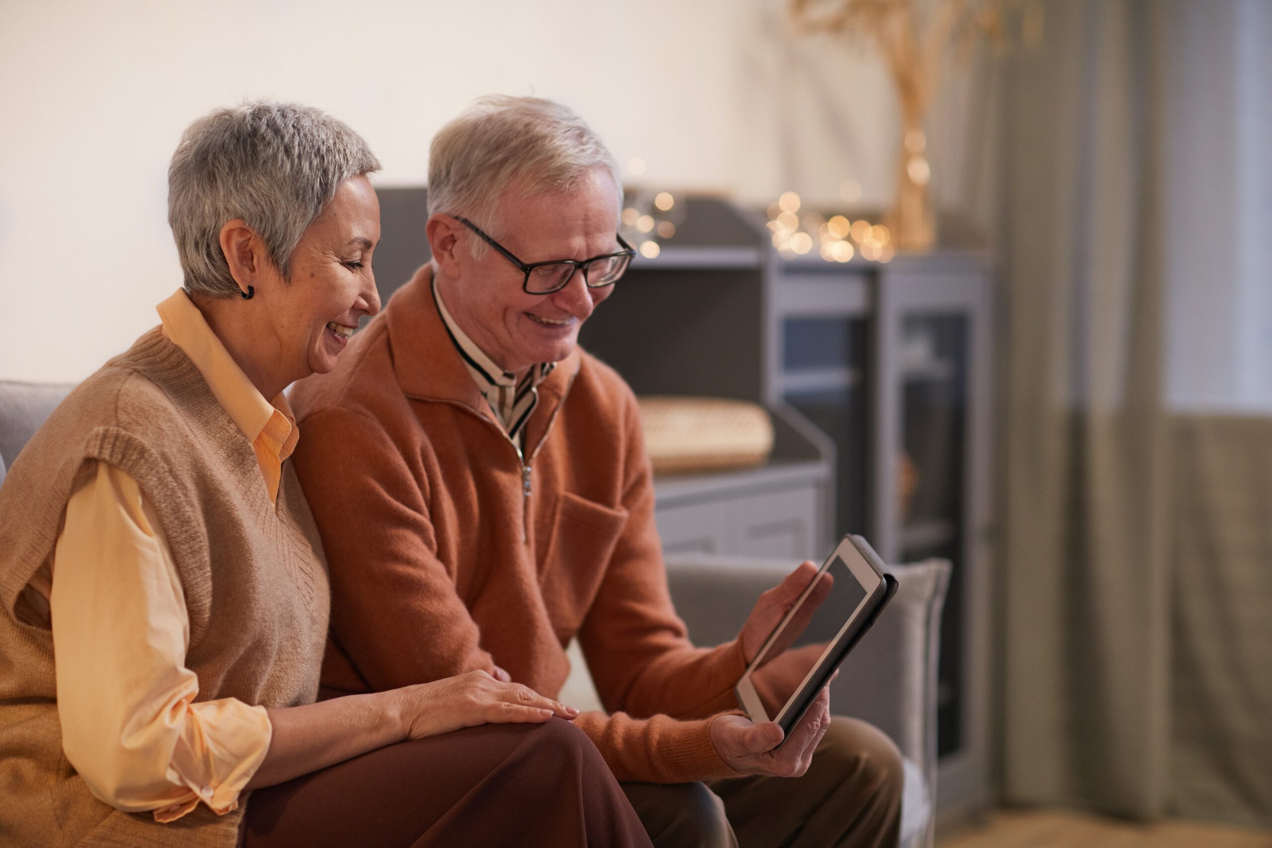 Types of technology older adults can use to their advantage